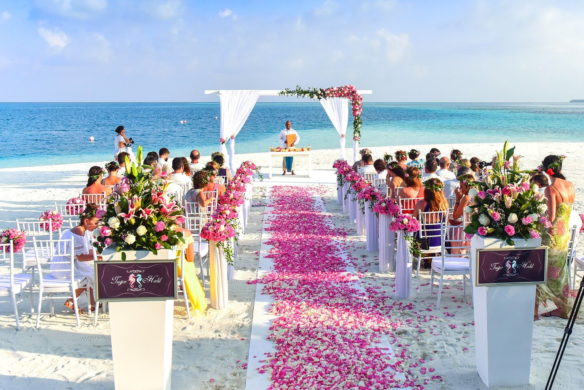 beach-wedding-mauritius-unique-mauritius-luxury-wedding-planning-travel-agent-nottingham-of-beach-wedding-mauritius